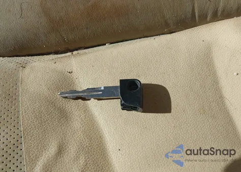 2007 Acura Rl from USA, damaged, VIN JH4KB16667C003691